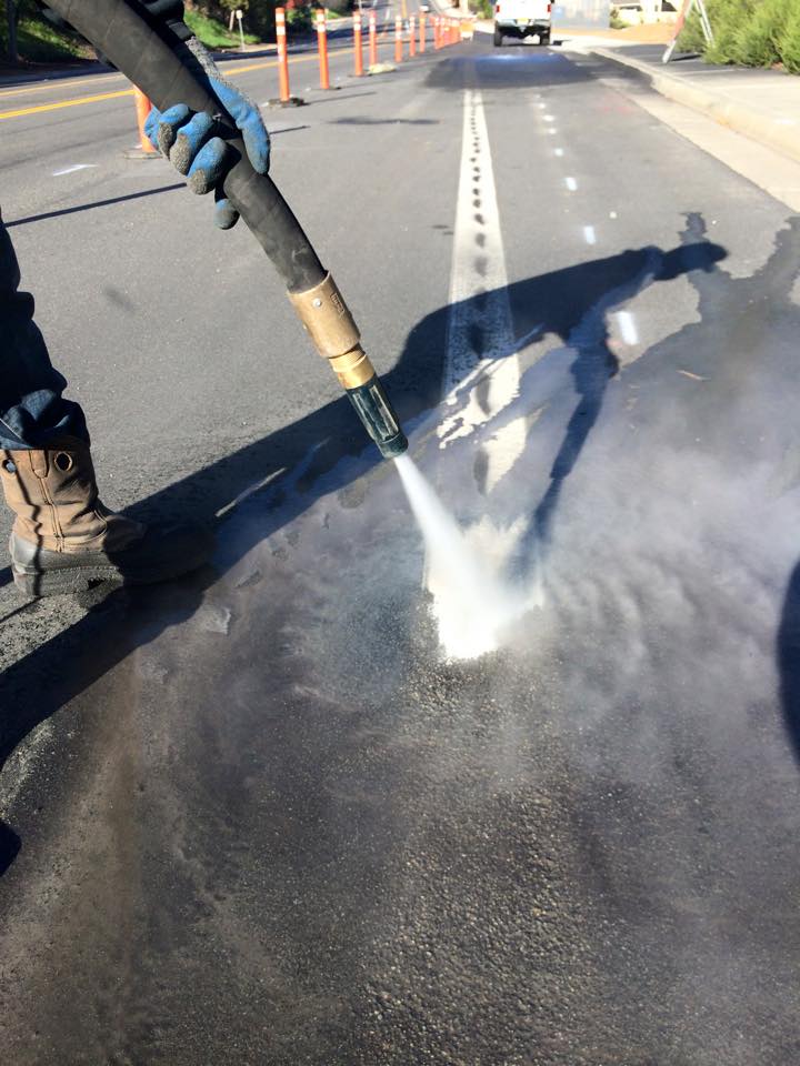 road markings removal with dustless blasting